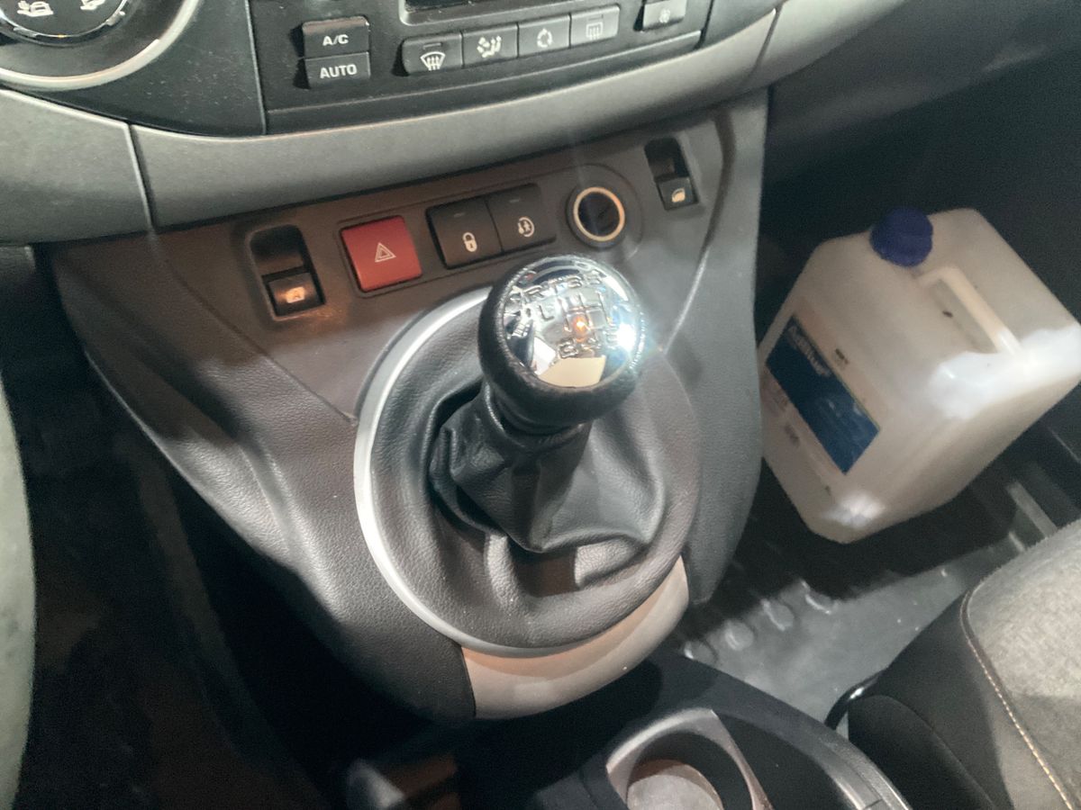 Citroen Berlingo 2016 — photo 32
