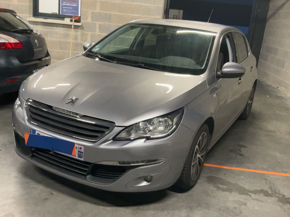 Peugeot 308 1.2 e-THP Style
