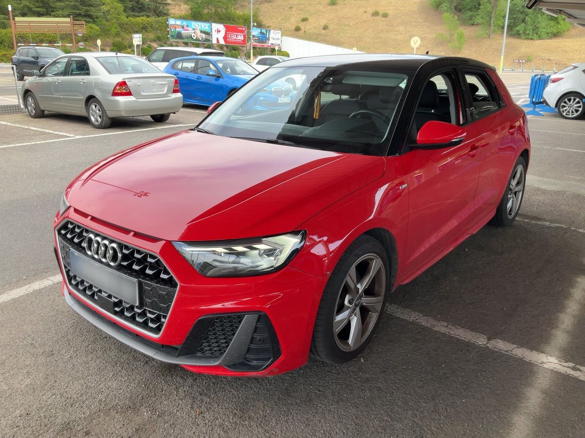 Audi A1 2019 — photo 1