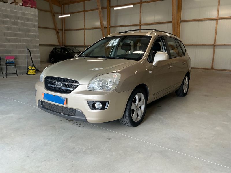 Kia Carens 2.0 CRDi Active