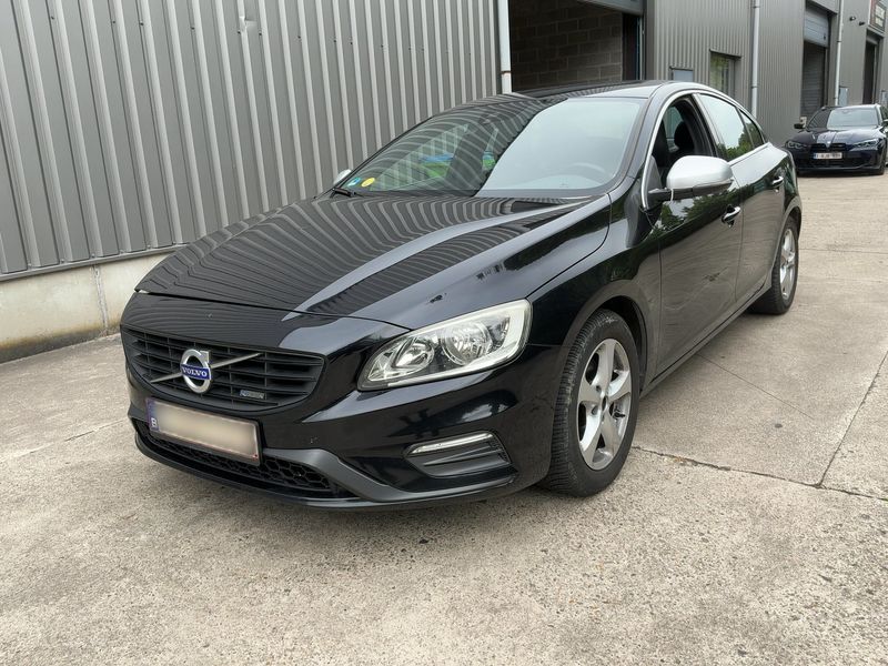 Volvo S60 1.6 D2 R-Design