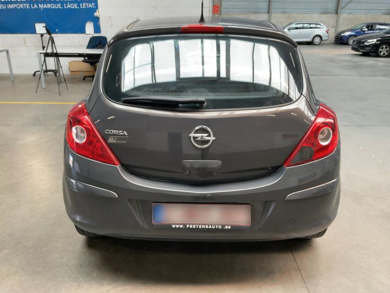 Opel Corsa 1.2 Selection 2013 – снимка 7