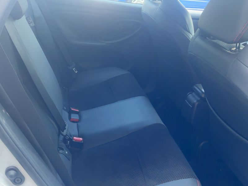 Toyota Yaris 1.5 Hybrid GR Sport 2024 – снимка 20