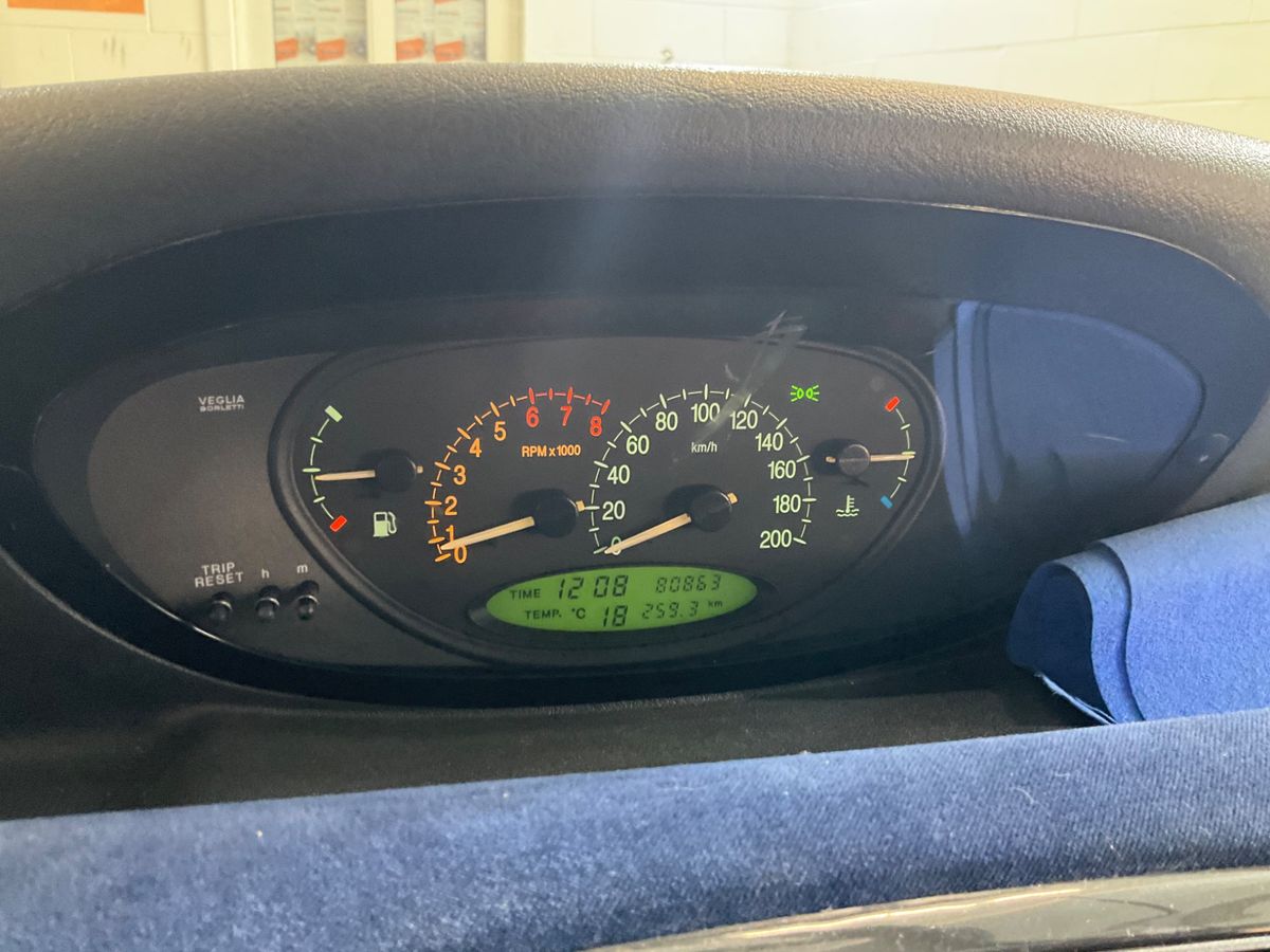 Lancia Lancia 2001 — photo 5