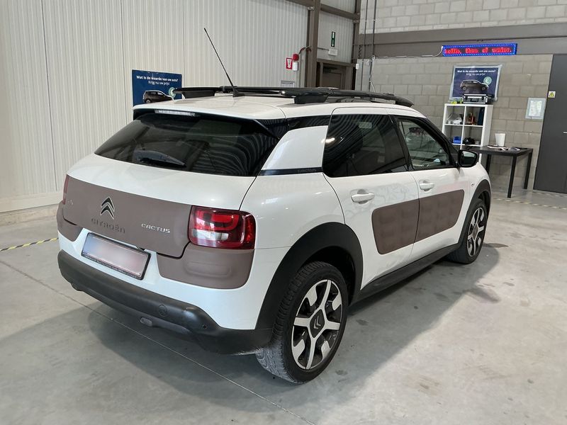 Citroen C4 Cactus 1.6 e-HDi Shine Edition — zdjęcie 6
