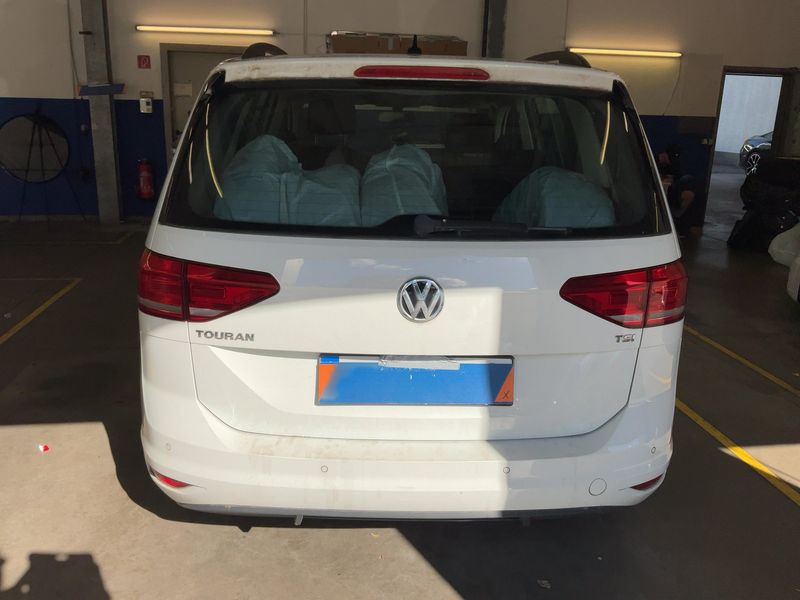 Volkswagen Touran 1.2 TSI Comfortline BlueMotion Tech — zdjęcie 5