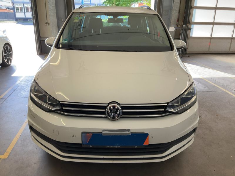 Volkswagen Touran 1.2 TSI Comfortline BlueMotion Tech — zdjęcie 9
