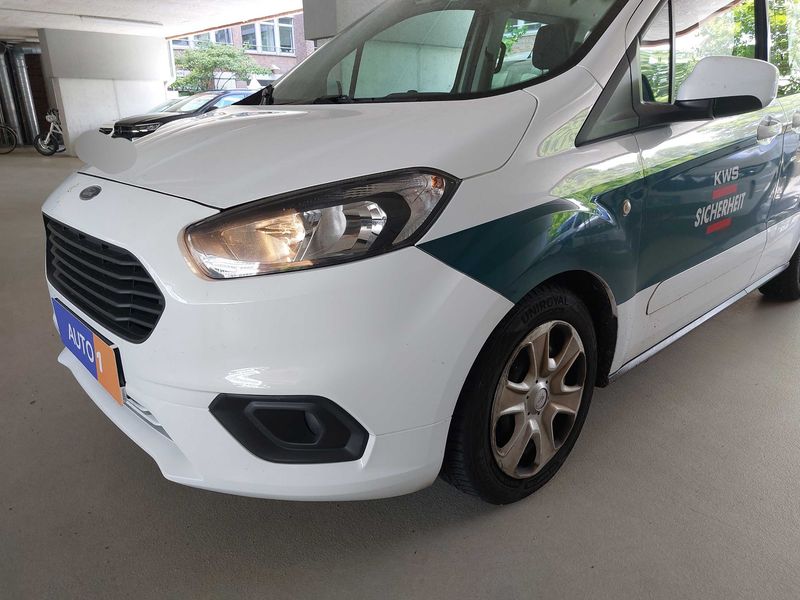 Ford Tourneo Courier 1.5 TDCi Trend — zdjęcie 2