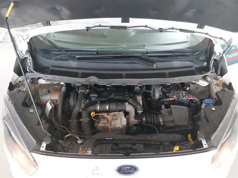 Ford Tourneo Courier 1.5 TDCi Trend — zdjęcie 8