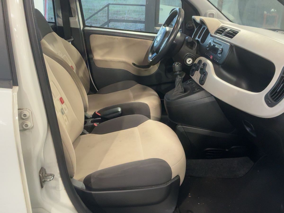Fiat Panda 0.9 Easy - Immagine 9