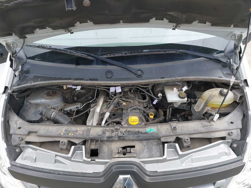 Renault Master 2.3 dCi Energy L2H2 3,5t — zdjęcie 8
