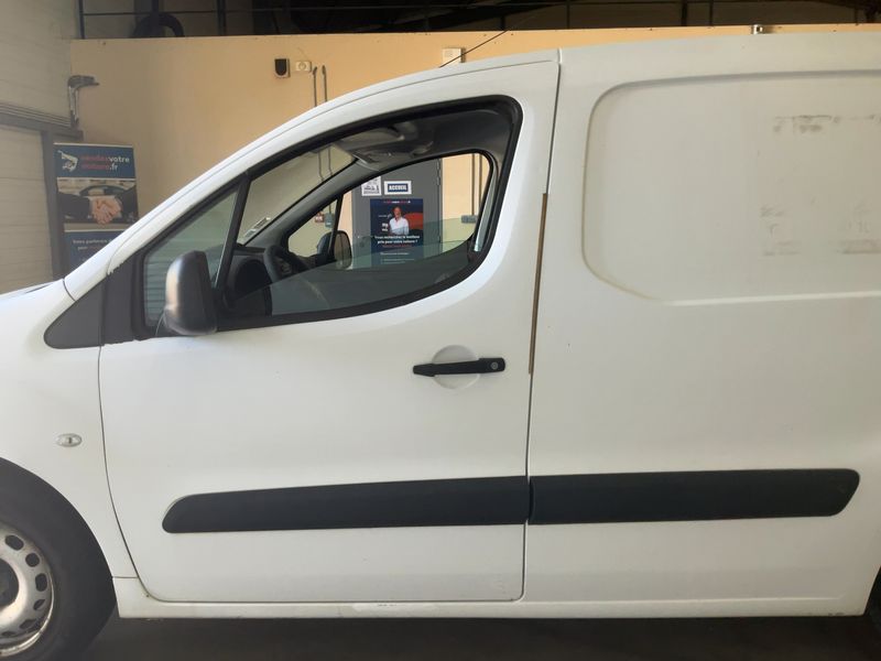 Citroen Berlingo 1.6 e-HDi Club L1 — zdjęcie 4