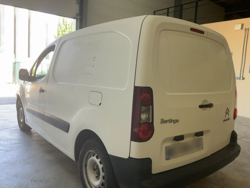 Citroen Berlingo 1.6 e-HDi Club L1 — zdjęcie 3