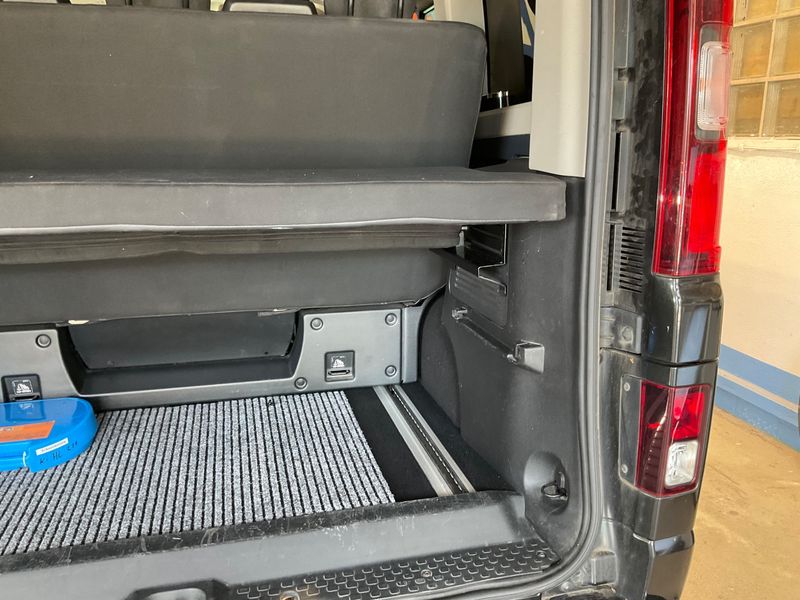 Renault Trafic 1.6 dCi Energy L1H1 SpaceClass 2018 – снимка 27
