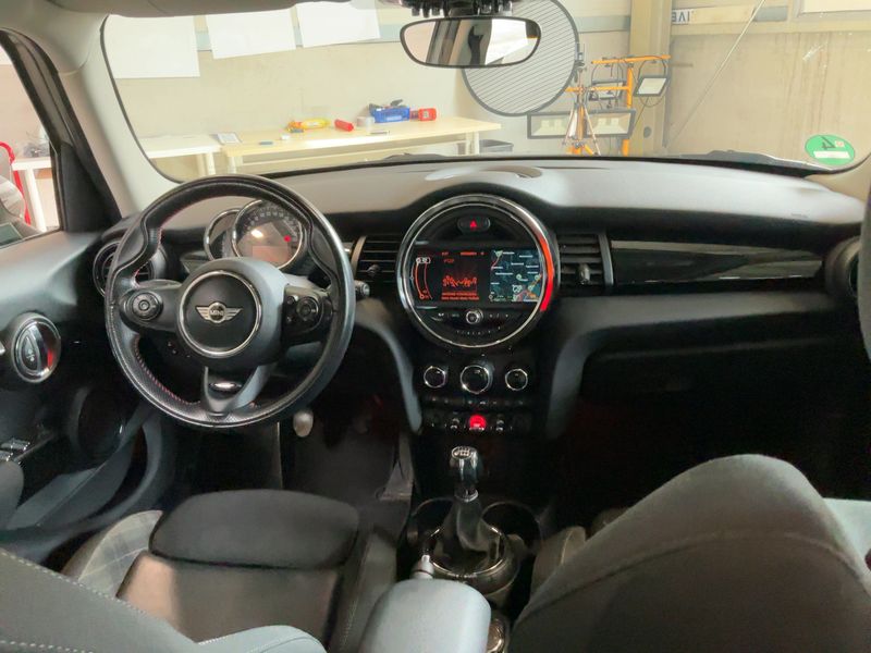 MINI Cooper SD — zdjęcie 12