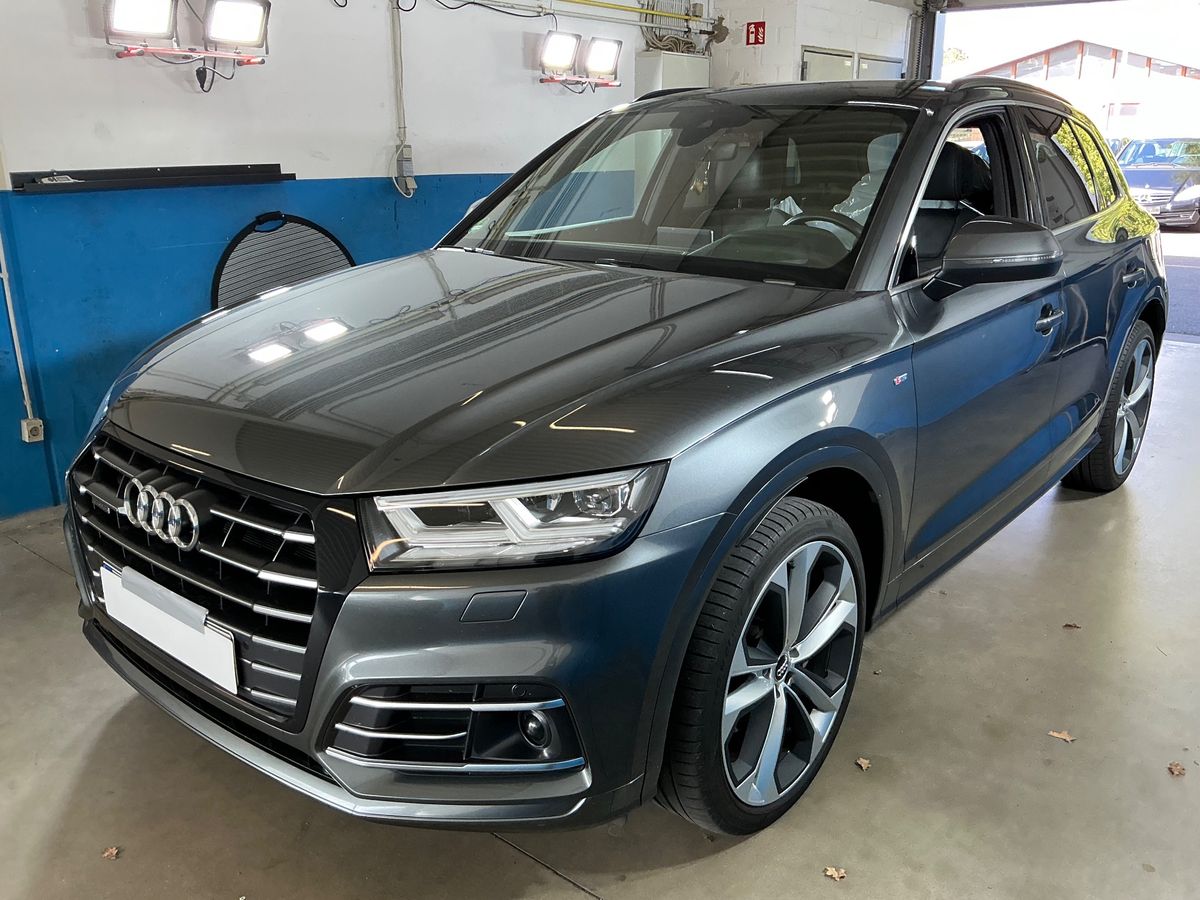 Audi Q5 55 TFSIe quattro sport