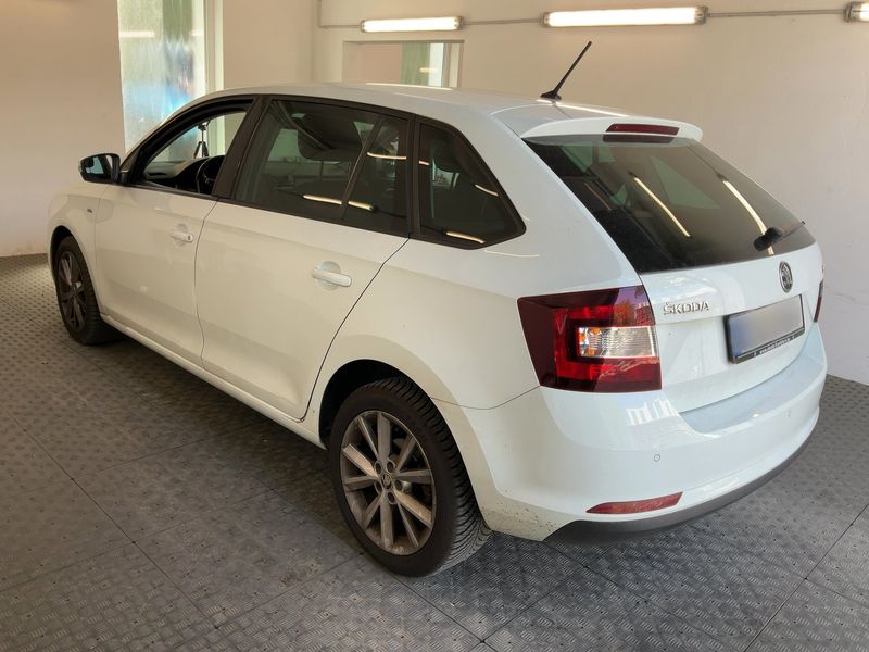 Skoda Rapid Spaceback 1.0 TSI Clever — zdjęcie 3