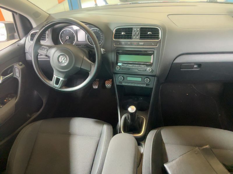 Volkswagen Polo 1.2 TSI Team — zdjęcie 12