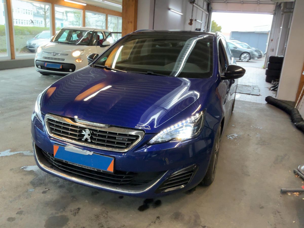 Peugeot 308 2016