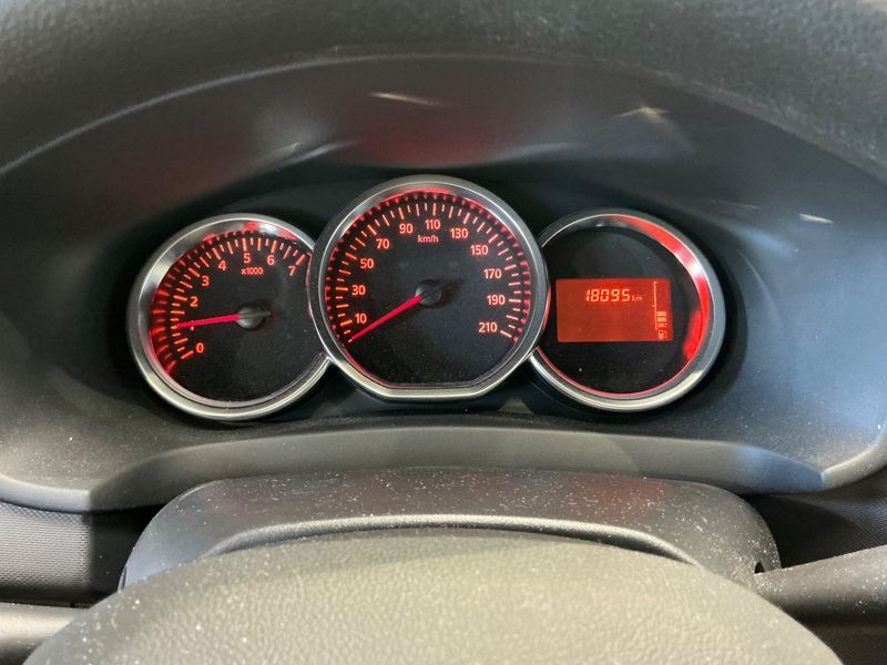 Dacia Sandero 1.0 SCe Comfort 2020 – снимка 19