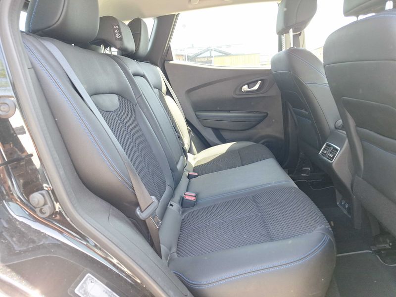 Renault Kadjar 1.3 TCe Limited — zdjęcie 14