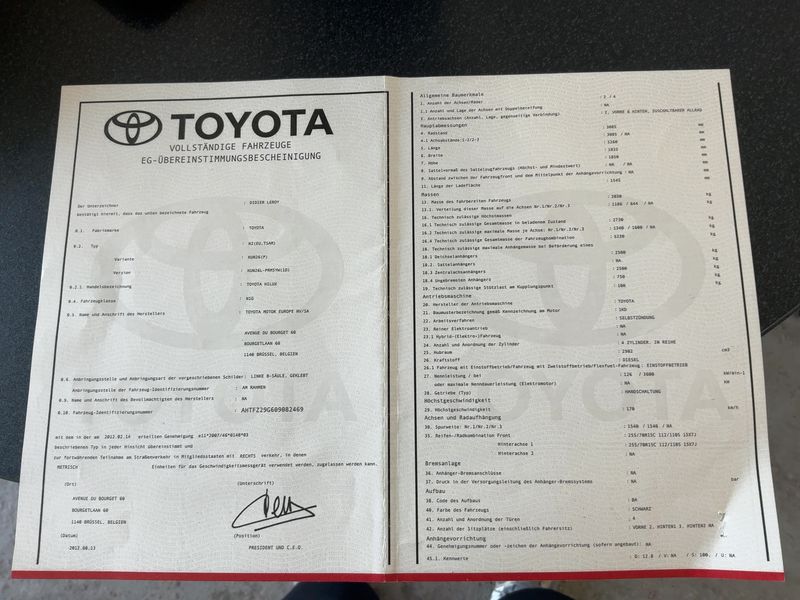 Toyota Hilux 3.0 Turbodiesel Double Cab Life 4x4 — zdjęcie 16