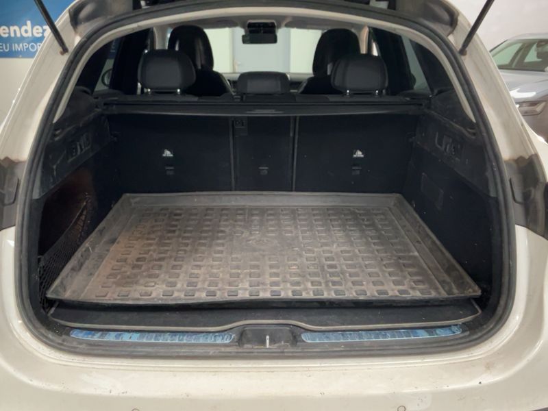 Mercedes-Benz GLC-Klasse GLC 220 d Mild-Hybrid 4Matic Avantgarde — zdjęcie 10