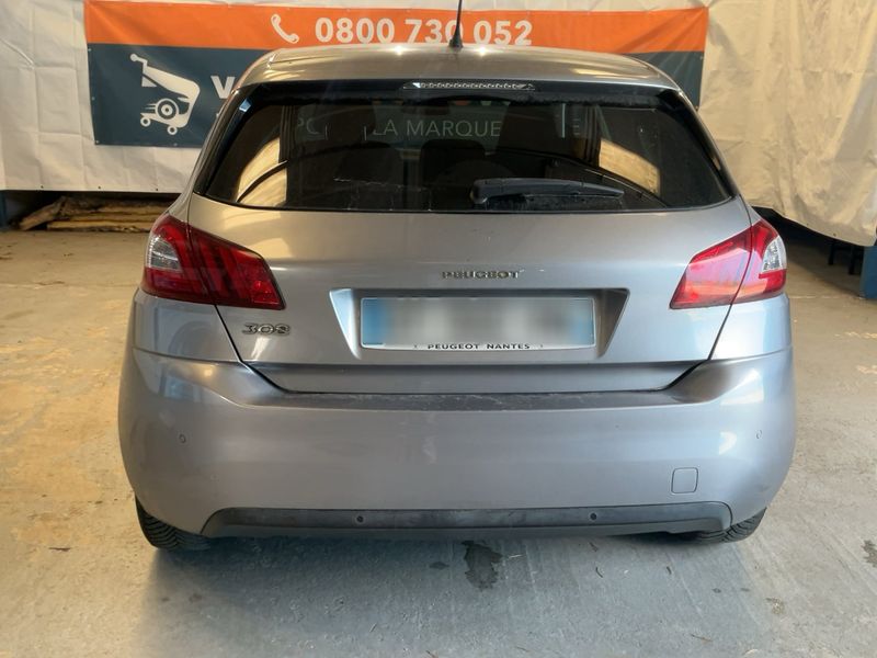 Peugeot 308 1.6 Blue-HDi Style — zdjęcie 5
