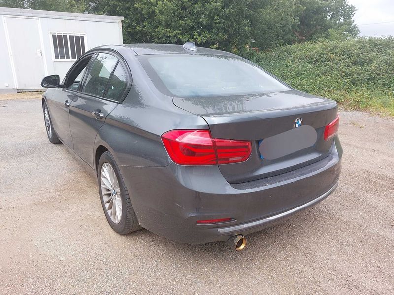BMW 3er 318d Luxury Line 2016 – снимка 3