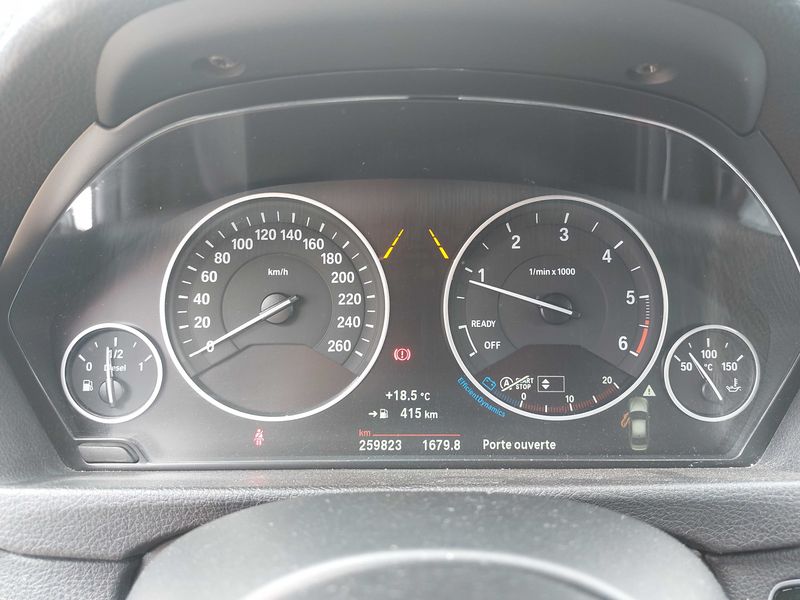 BMW 3er 318d Luxury Line 2016 – снимка 12