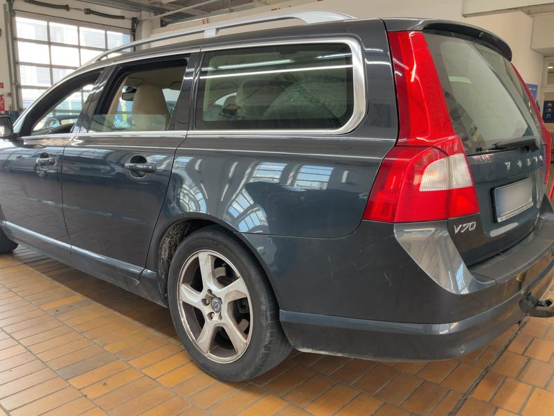 Volvo V70 2.0 D4 Summum 2011 – снимка 6