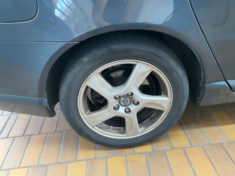 Volvo V70 2.0 D4 Summum 2011 – снимка 9