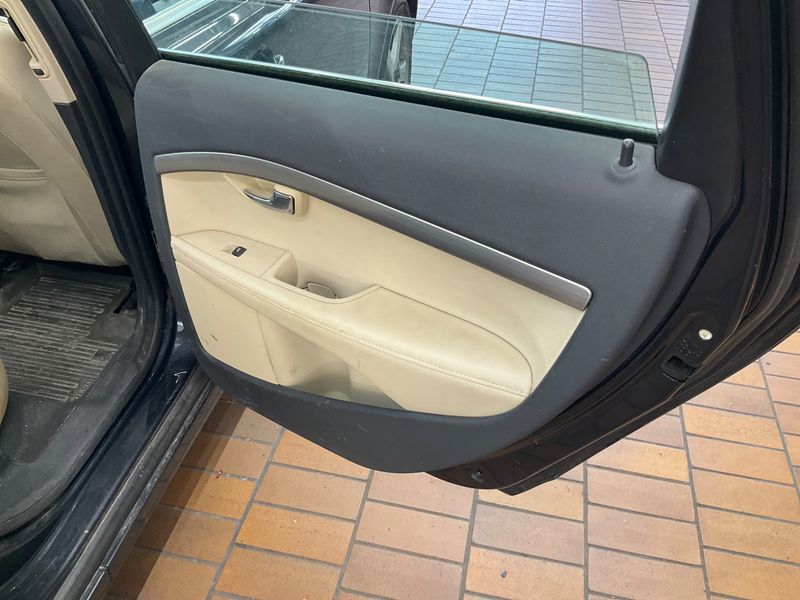 Volvo V70 2.0 D4 Summum 2011 – снимка 34