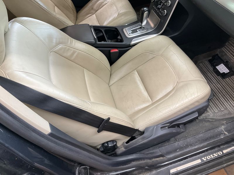 Volvo V70 2.0 D4 Summum 2011 – снимка 36