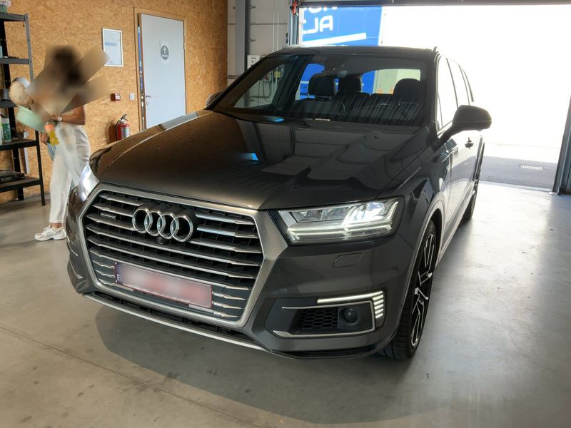 Audi Q7 3.0 TDI e-tron quattro