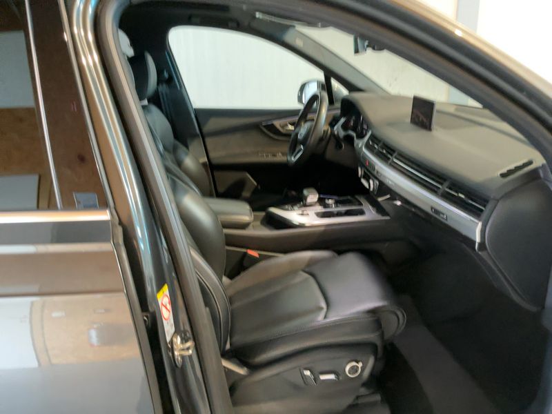 Audi Q7 3.0 TDI e-tron quattro — zdjęcie 11