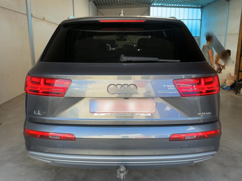 Audi Q7 3.0 TDI e-tron quattro — zdjęcie 5
