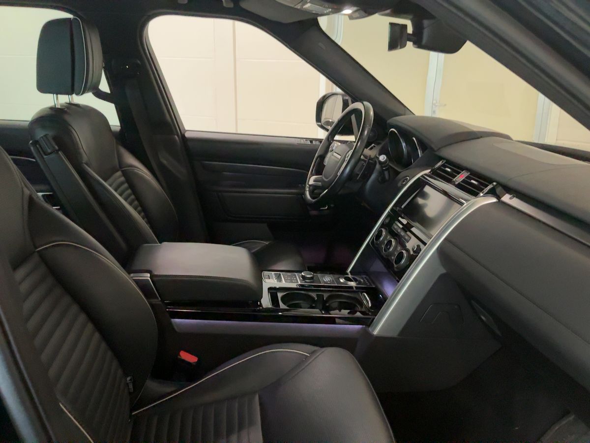 Land Rover 2017 — photo 17