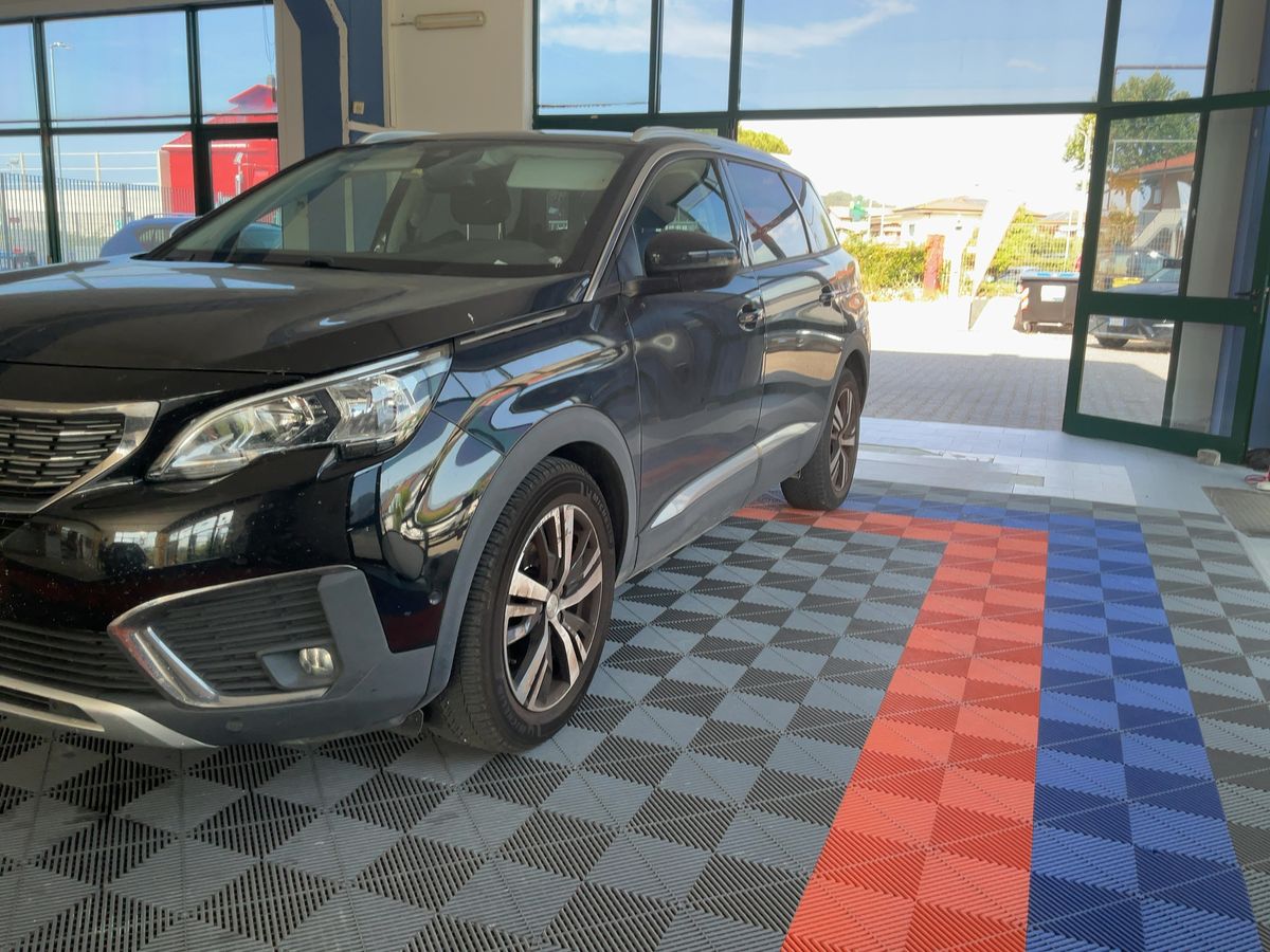 Peugeot 5008 d'occasion