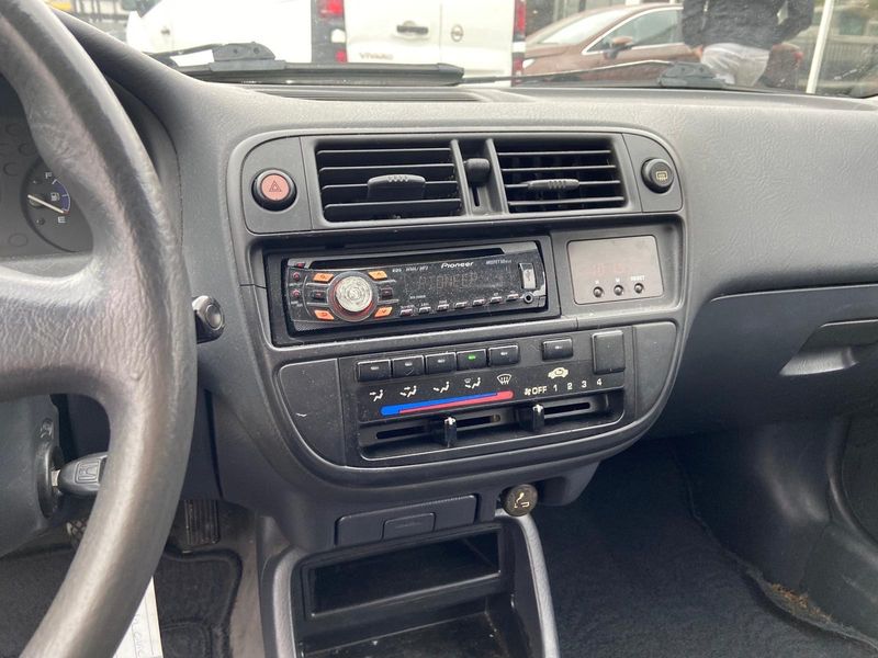 Honda Civic 1.4 LS 3 — zdjęcie 15