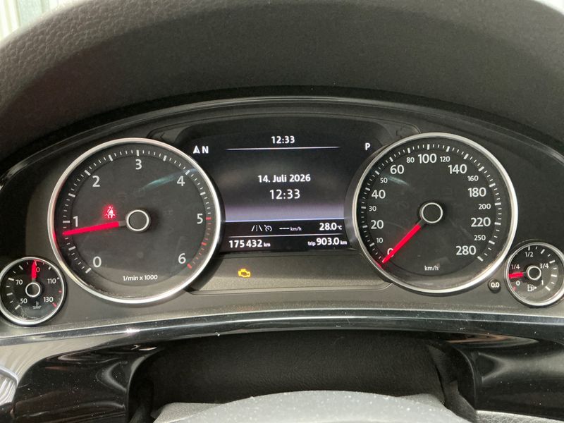 Volkswagen Touareg 3.0 V6 TDI Terrain Tech BlueMotion Tech 2015 – снимка 32