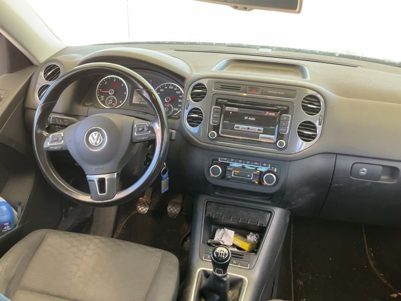 Volkswagen Tiguan 2.0 TDI T1 BlueMotion Tech — zdjęcie 12