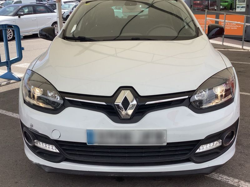 Renault Megane 1.5 dCi Limited — zdjęcie 9