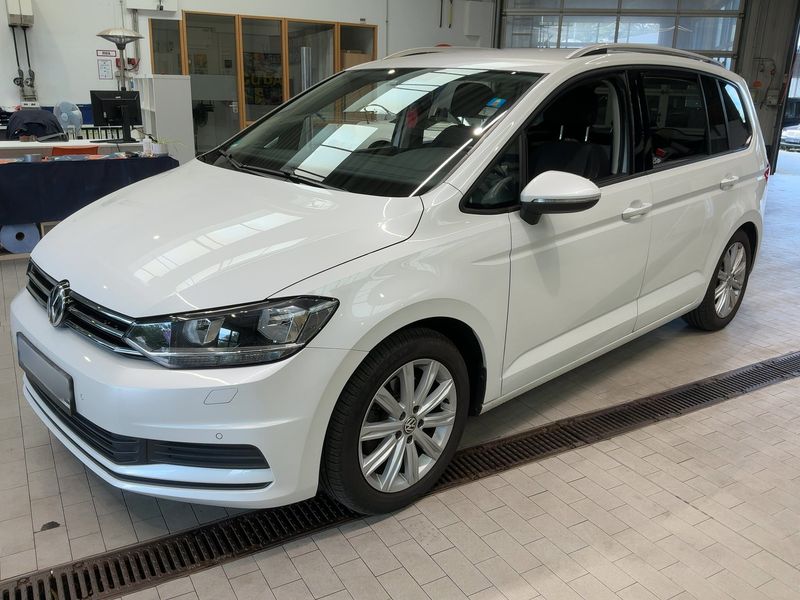 2016 Volkswagen Touran