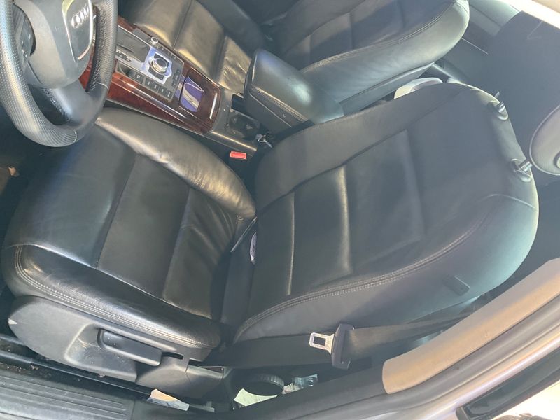 Audi A6 3.0 V6 TDI quattro 2006 – снимка 33