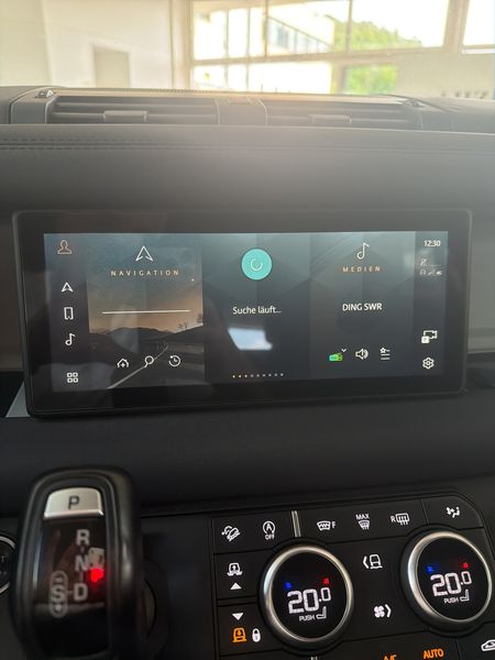 Land Rover Defender D250 Mild-Hybrid 110 S — zdjęcie 13
