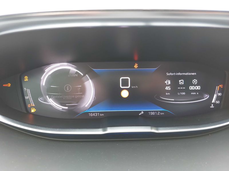 Peugeot 3008 1.2 PureTech Active Pack — zdjęcie 12
