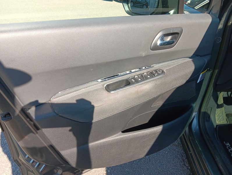 Peugeot 3008 1.6 e-HDi Professional Line 2014 – снимка 17