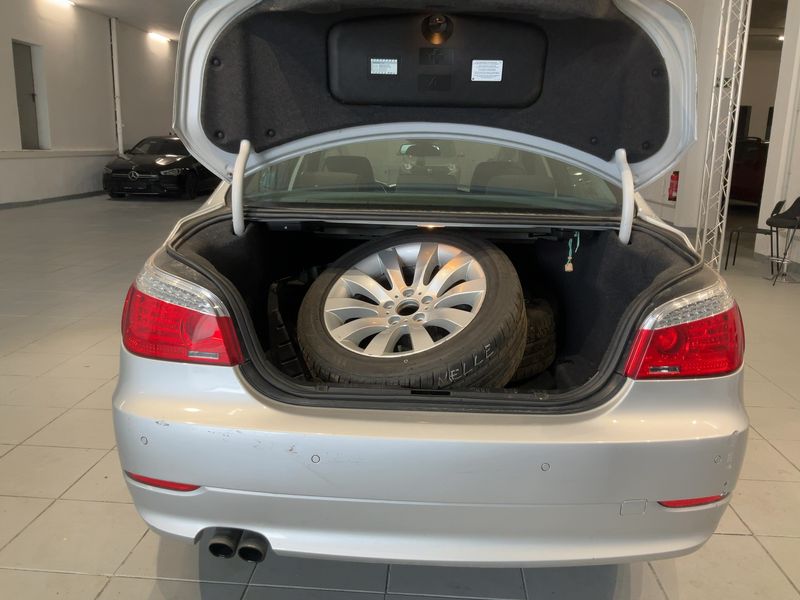 BMW 5er 530i 2007 – снимка 16