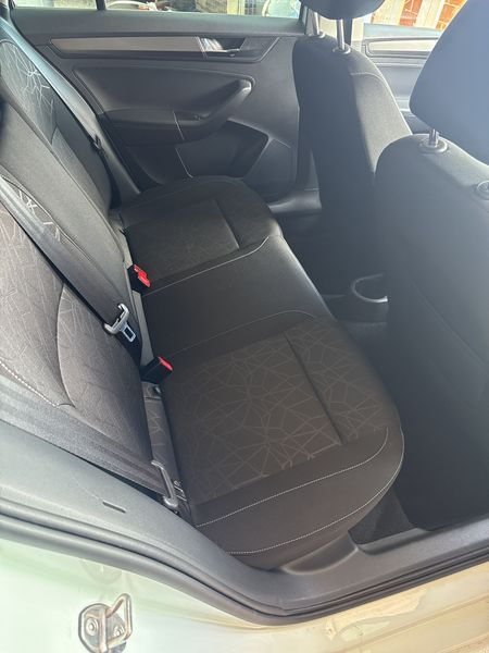 Skoda Rapid Spaceback 1.4 TDI Clever — zdjęcie 14